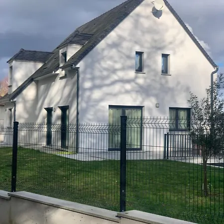 Maison Recente Tres Spacieuse Forges-les-Bains Exterior foto